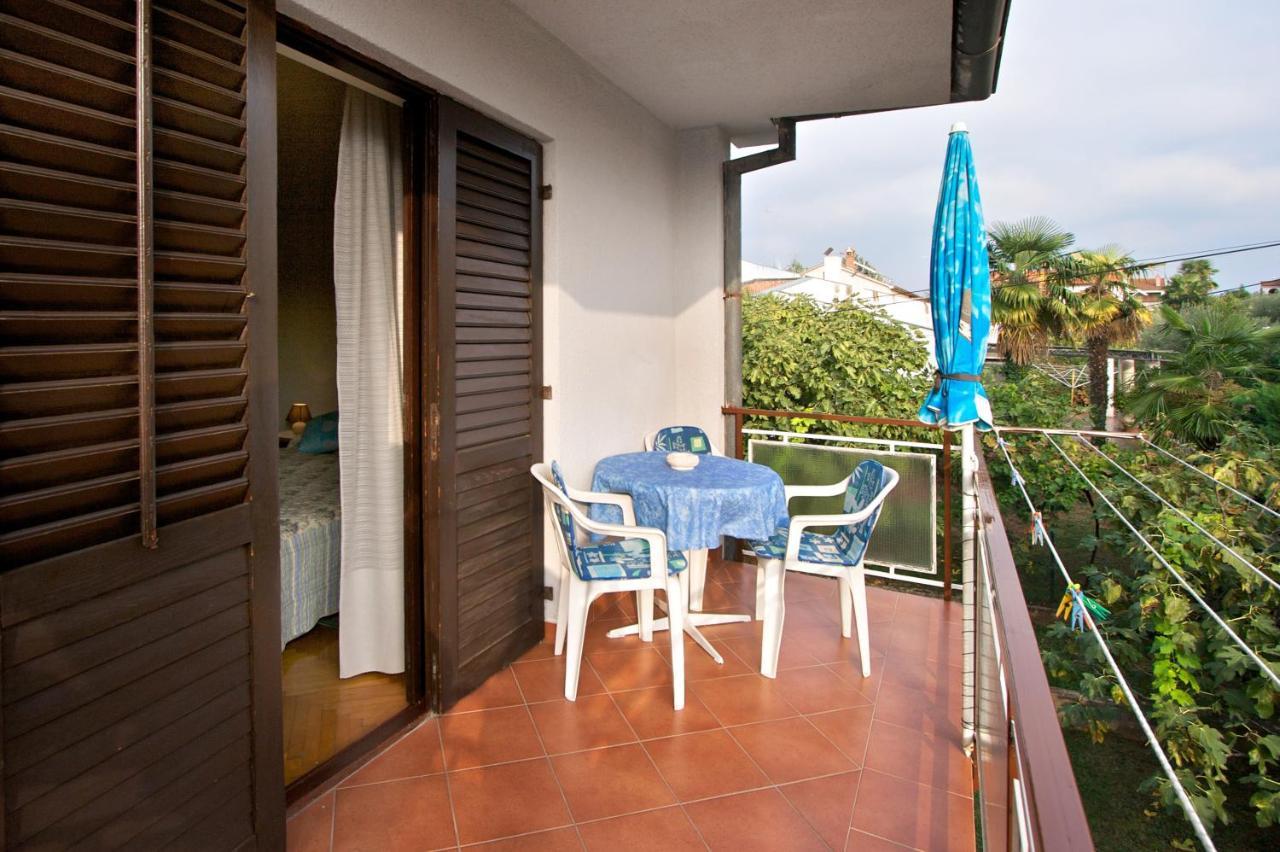 Maria Apartment Porec Exterior photo